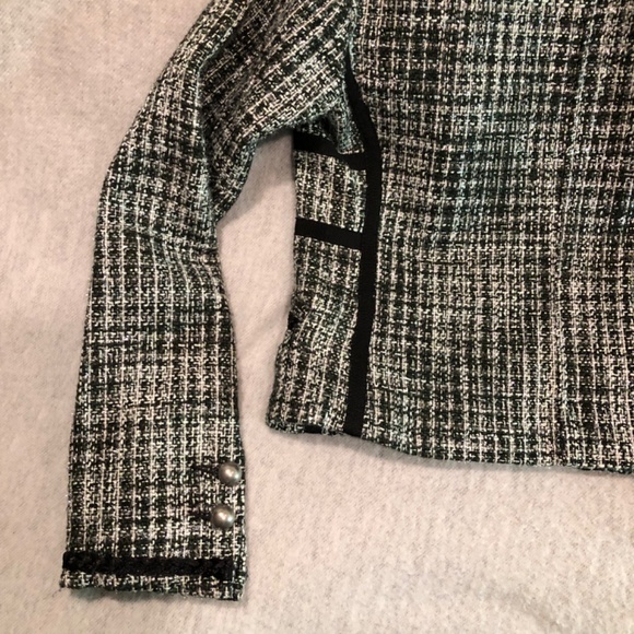 NWOT - Sparkly Silver, Black, Gray, & White Zip-up Jacket - Picture 12 of 16